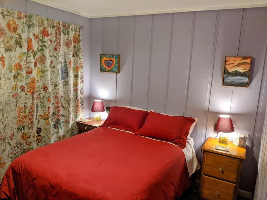אוקהורסט Sleeping Wolf Guest House מראה חיצוני תמונה